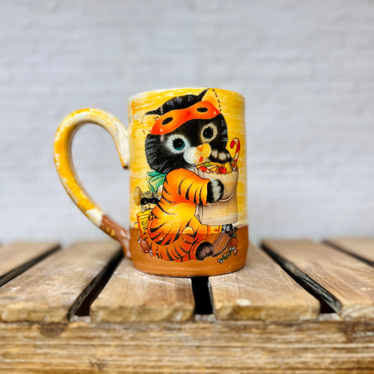 Vintage Halloween Critter Mugs