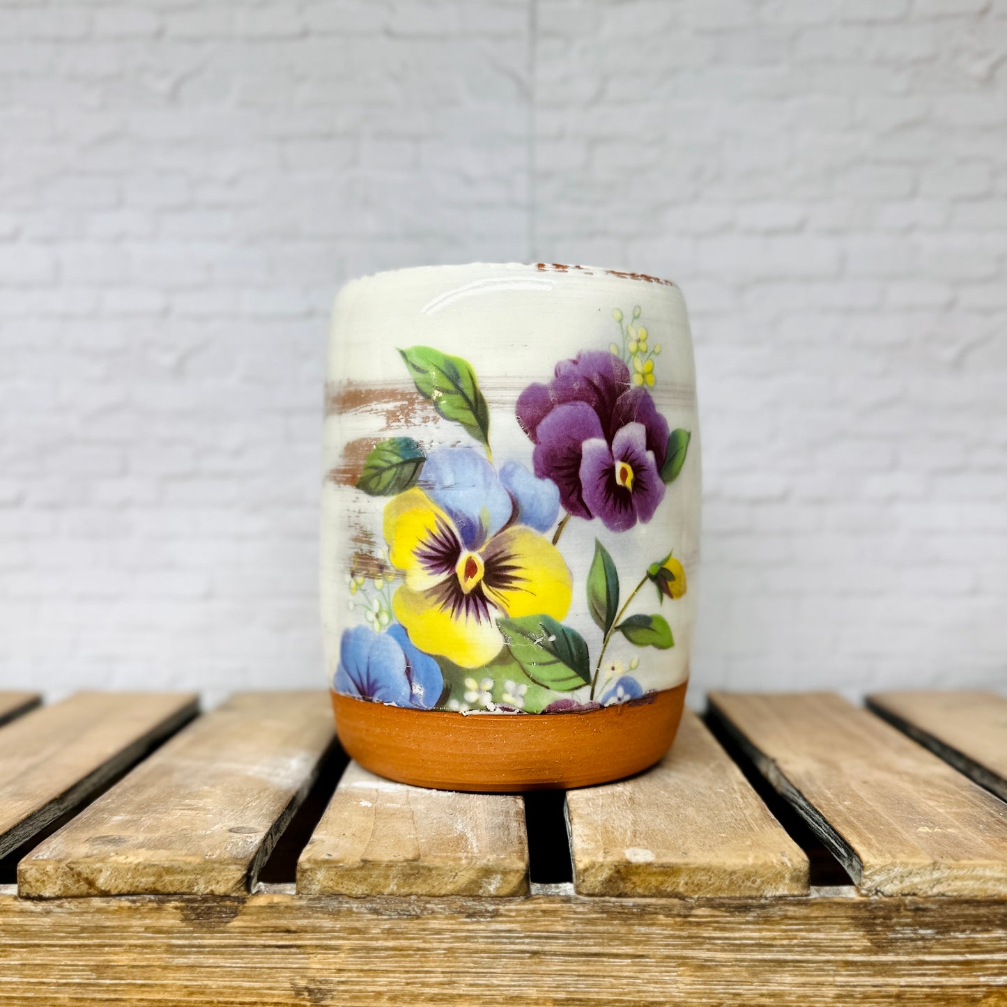 Pansy Floral Vessel