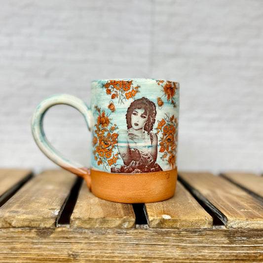 Femininomenon Mug